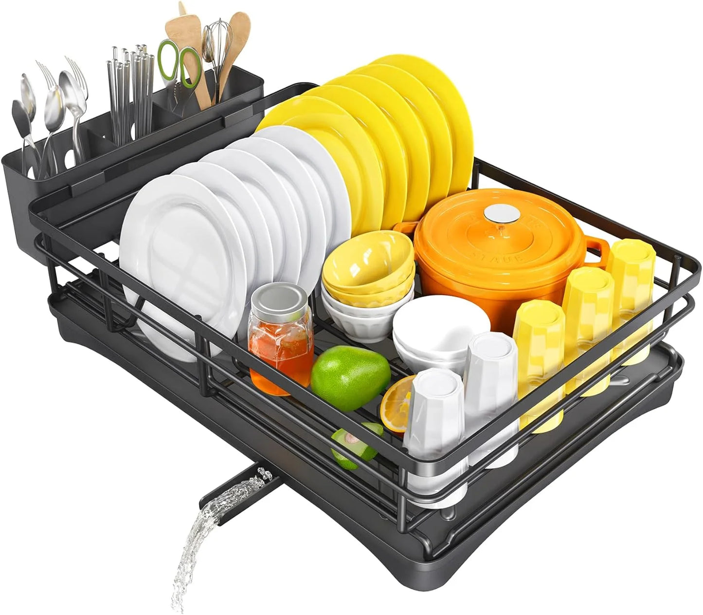 Compact zwart afdruiprek met geïntegreerde waterafvoer, gevuld met gele en witte borden, kommen, bekers, bestek en een oranje pan; perfect voor efficiënte organisatie en droging van keukengerei op het aanrecht.