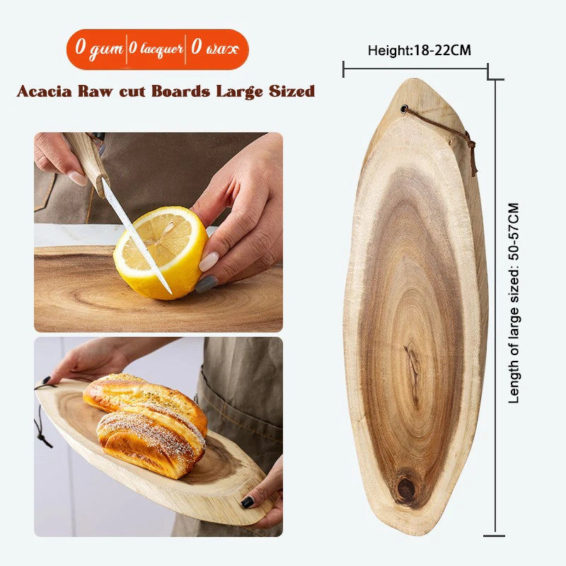 Grote ovale snijplank van acaciahout, lengte 50–57 cm en hoogte 18–22 cm, vrij van lak, was en lijm, ideaal voor snijden en serveren in de keuken.